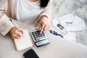 salaire 2200 brut en net